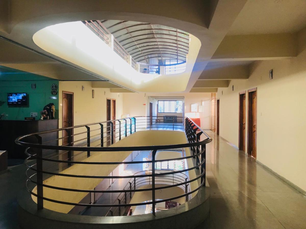 Staymaker Prakash International Gonikoppal Exterior foto