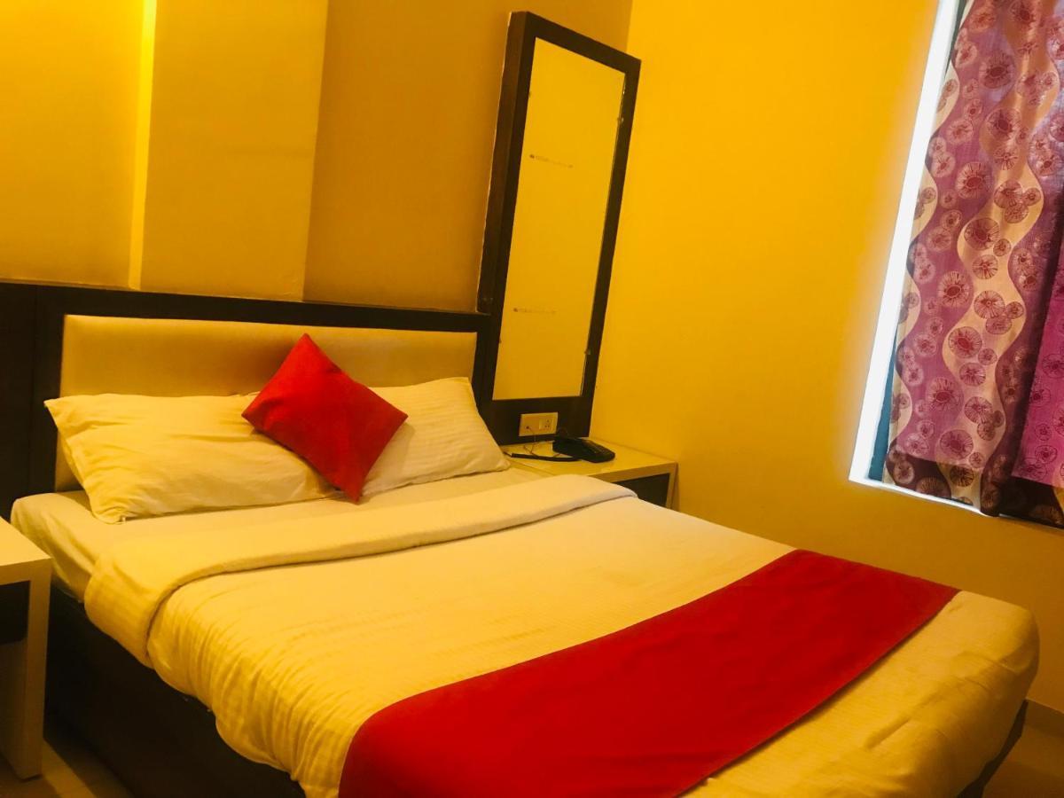 Staymaker Prakash International Gonikoppal Exterior foto