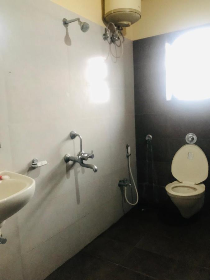 Staymaker Prakash International Gonikoppal Exterior foto